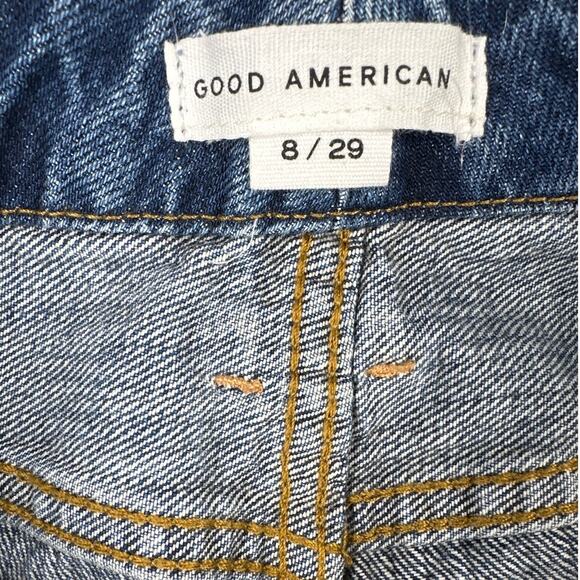 Good American - Split Hem Distressed Ripped Jeans in Light Wash Blue - Picture 3 of 4